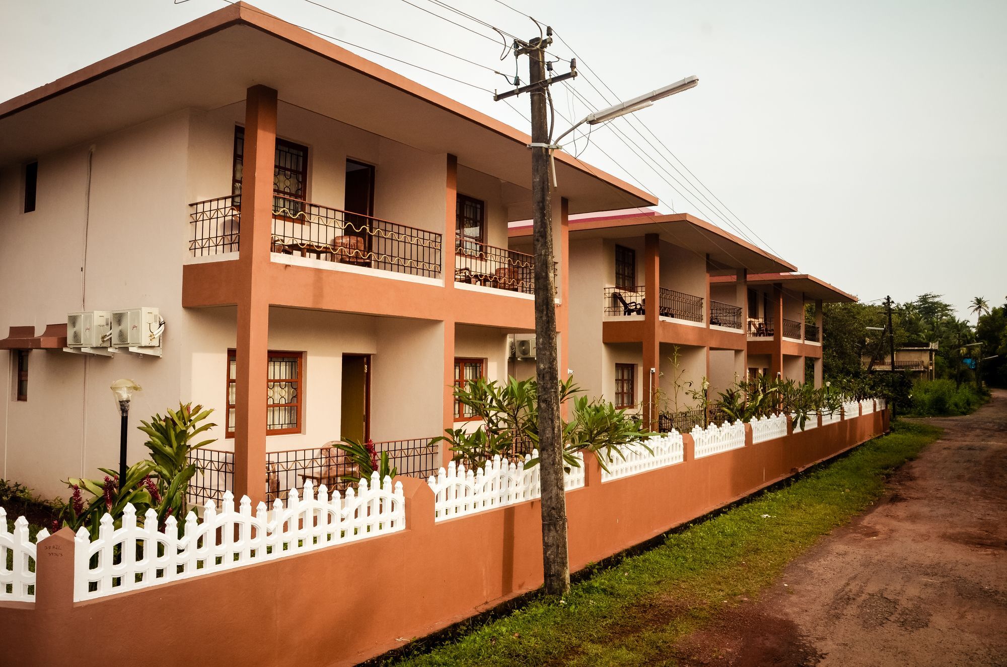 Super Hotel O The Goan Courtyard Colva Extérieur photo